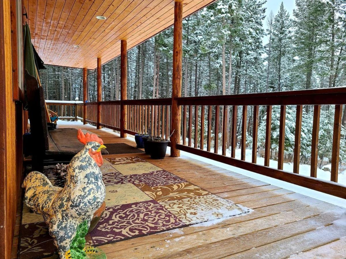 Blacktail Cabin Hideaway With Hot Tub Lakeside Exterior foto