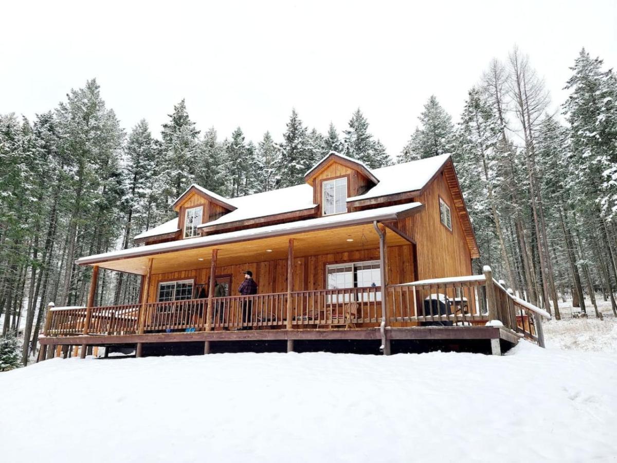 Blacktail Cabin Hideaway With Hot Tub Lakeside Exterior foto